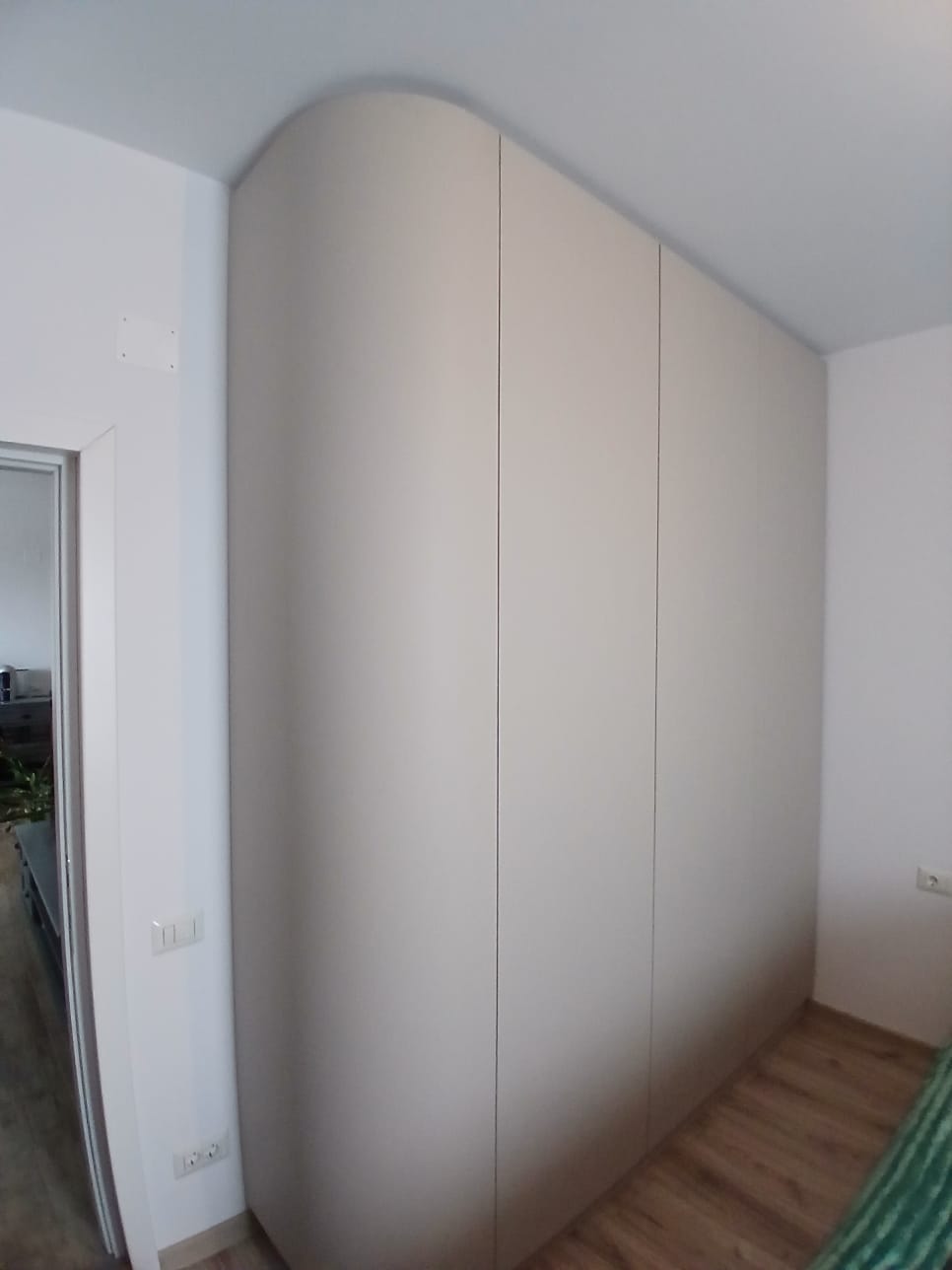 Mobilier atipic – detaliu 1