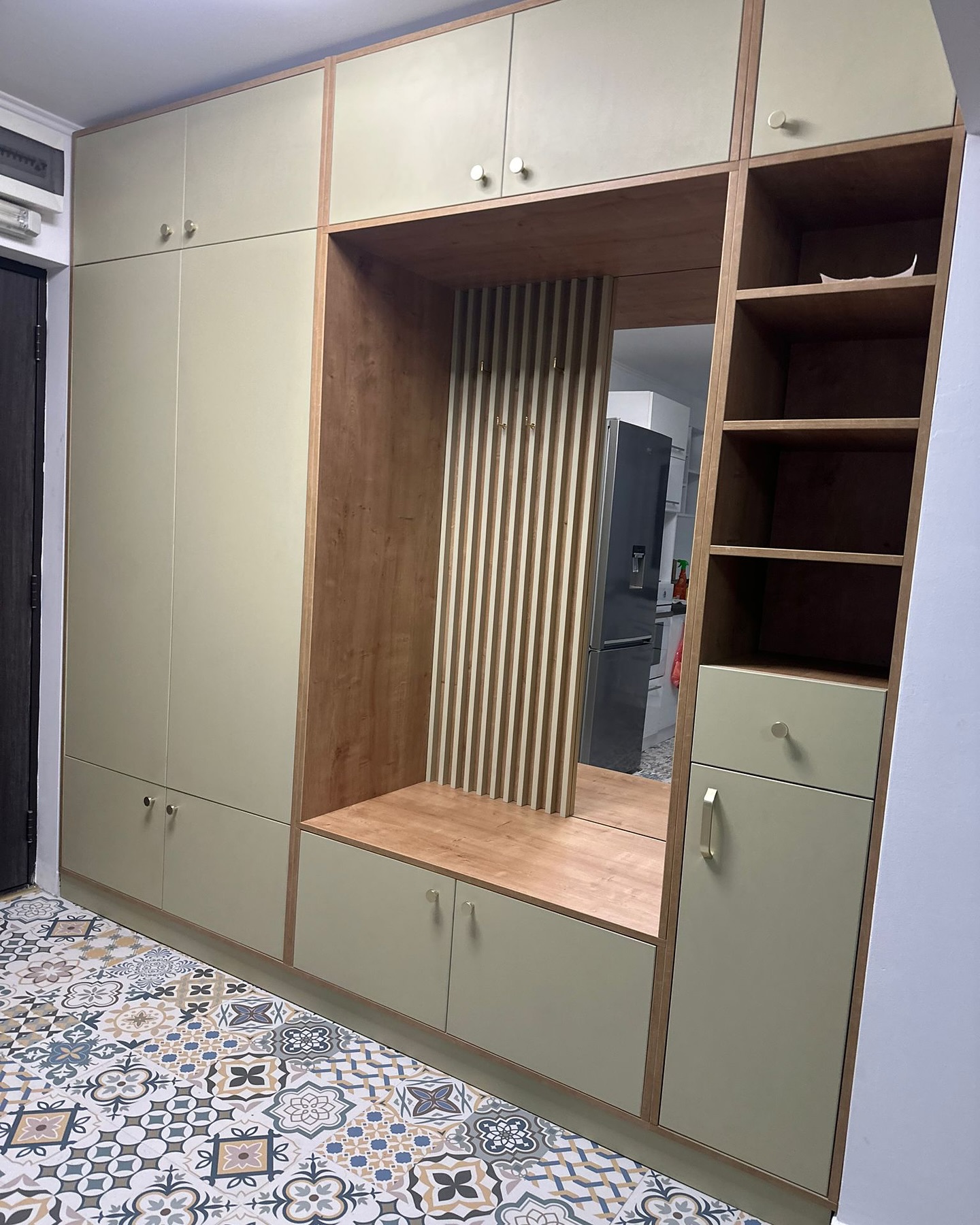 Dressing elegant completat